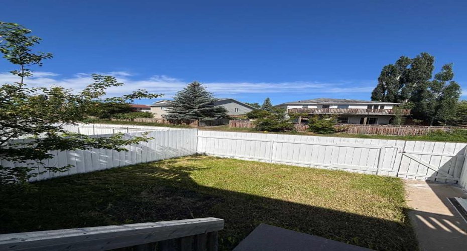 15 Blackfoot Boulevard, Lethbridge, Alberta T1K 7N7, 0 , 0 ,0,Rental,Blackfoot,0,A2327308