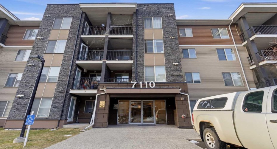 7110 80 Avenue, Calgary, Alberta T3J 0N4, 1 Bedroom Bedrooms, 0 ,1 BathroomBathrooms,Residential,For Sale,80,0,A2327338