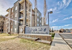 7110 80 Avenue, Calgary, Alberta T3J 0N4, 1 Bedroom Bedrooms, 0 ,1 BathroomBathrooms,Residential,For Sale,80,0,A2327338