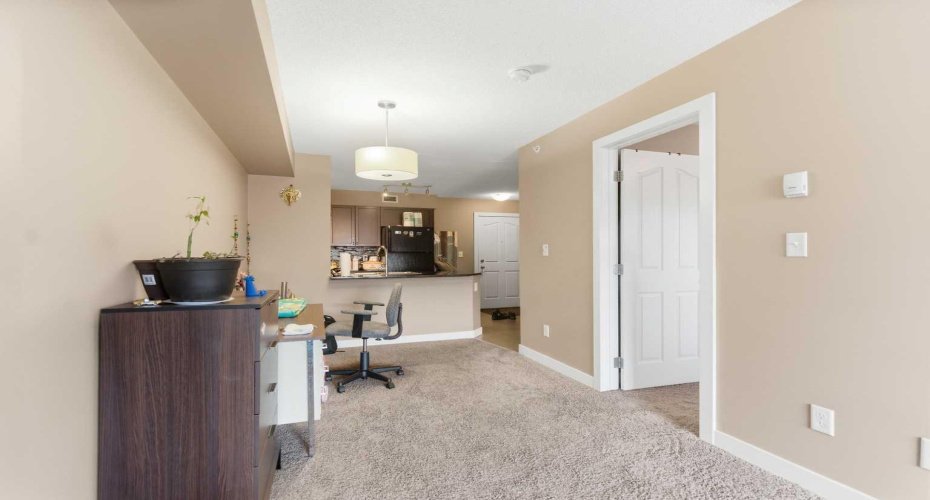 7110 80 Avenue, Calgary, Alberta T3J 0N4, 1 Bedroom Bedrooms, 0 ,1 BathroomBathrooms,Residential,For Sale,80,0,A2327338