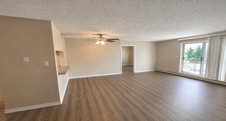 405 Columbia Boulevard, Lethbridge, Alberta T1K 5R8, 0 , 0 ,0,Rental,Columbia,0,A2327370