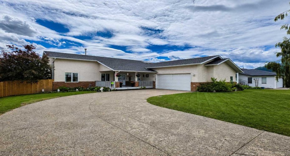 Your Dream Home Awaits!