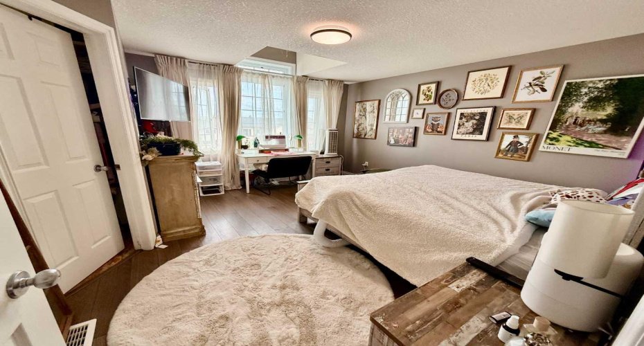 1124 24 Street, Wainwright, Alberta T9W 1W4, 3 Bedroom Bedrooms, 0 ,2 BathroomBathrooms,Residential,For Sale,24,0,A2327388