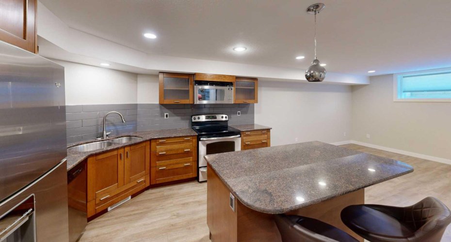 2005 26 Street, Lethbridge, Alberta T1K 2N8, 0 , 0 ,0,Rental,26,0,A2327390