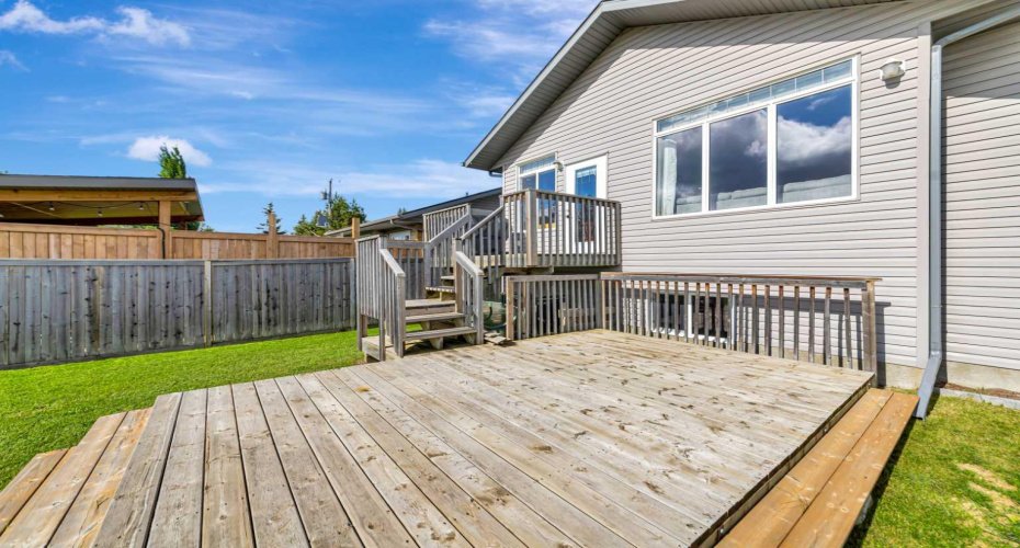5304 51 Street, Blackfoot, Alberta T0B0L0, 5 Bedroom Bedrooms, 0 ,3 BathroomBathrooms,Residential,For Sale,51,0,A2320703
