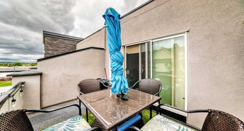 15207 1 Street, Calgary, Alberta T2X 2A2, 2 Bedroom Bedrooms, 0 ,2 BathroomBathrooms,Residential,For Sale,1,0,A2321418