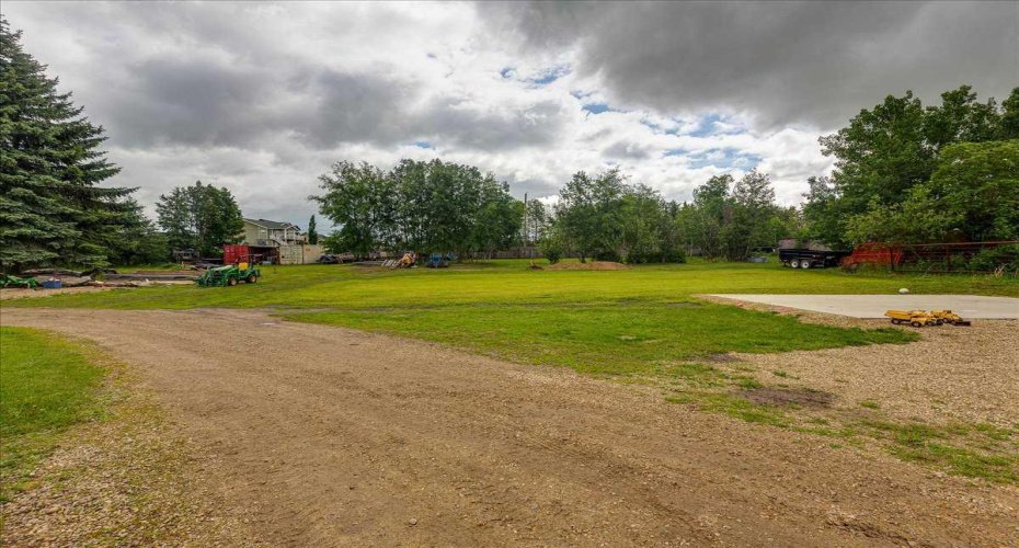 4809 42 Street, Ponoka, Alberta T4J 1C3, 5 Bedroom Bedrooms, 0 ,2 BathroomBathrooms,Residential,For Sale,42,0,A2322684
