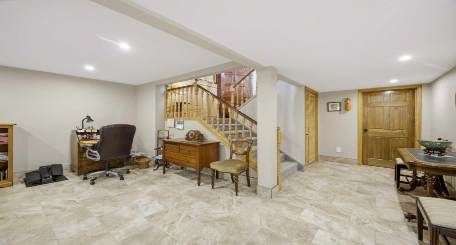 38105 Range Road 244, Rural Lacombe County, Alberta T0C 0Y0, 5 Bedroom Bedrooms, 0 ,3 BathroomBathrooms,Agri-business,For Sale,Range Road 244,0,A2322750