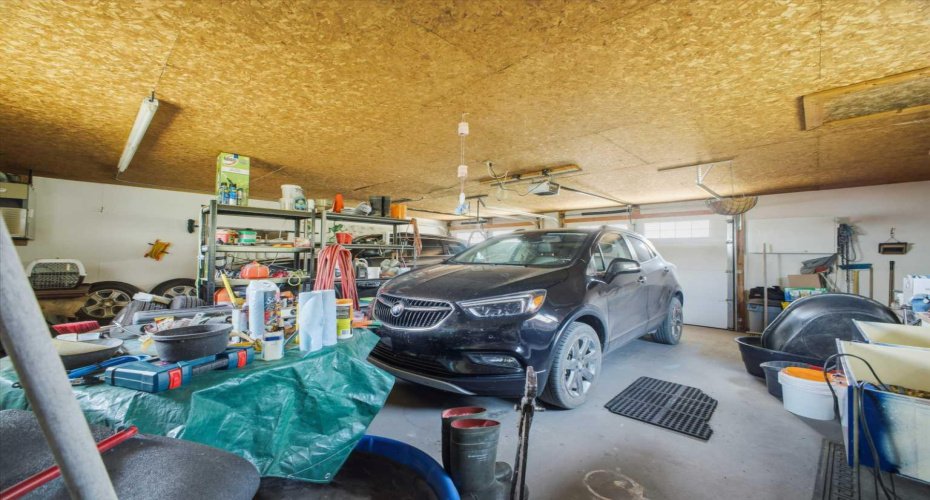 38105 Range Road 244, Rural Lacombe County, Alberta T0C 0Y0, 5 Bedroom Bedrooms, 0 ,3 BathroomBathrooms,Agri-business,For Sale,Range Road 244,0,A2322750