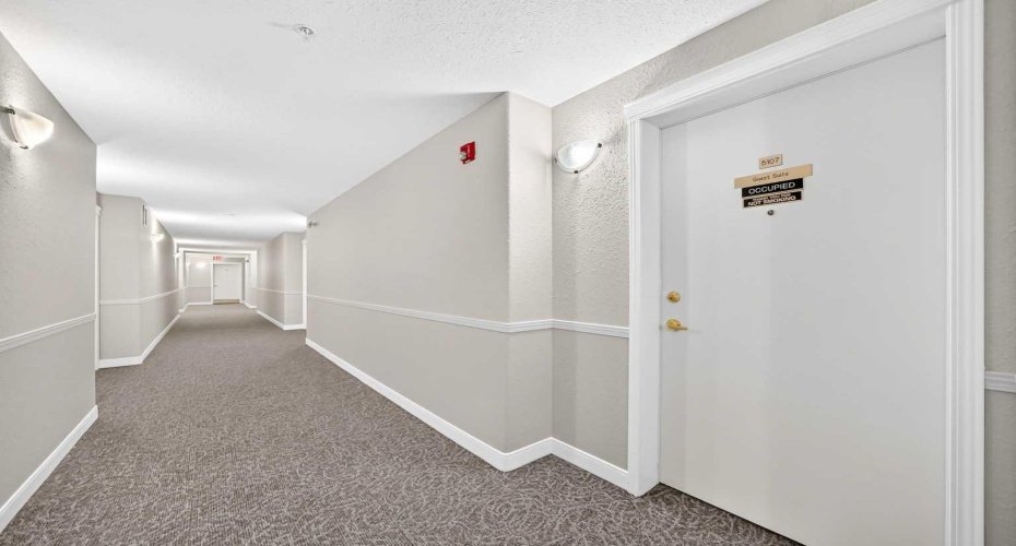 5000 Somervale Court, Calgary, Alberta T2Y4M1, 2 Bedroom Bedrooms, 0 ,1 BathroomBathrooms,Residential,For Sale,Somervale,0,A2322942