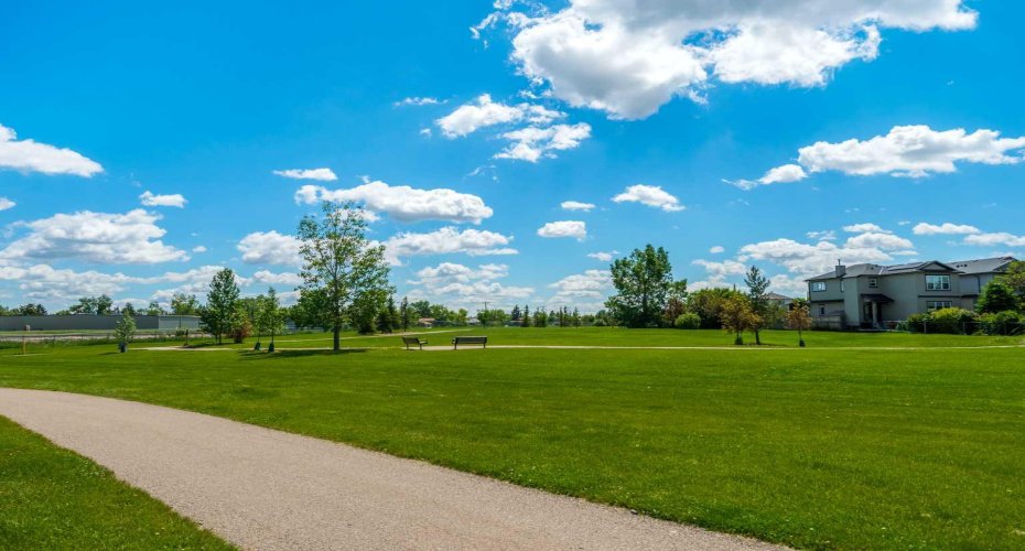 620 Luxstone Landing, Airdrie, Alberta T4B 0B6, 3 Bedroom Bedrooms, 0 ,3 BathroomBathrooms,Residential,For Sale,Luxstone,0,A2323168