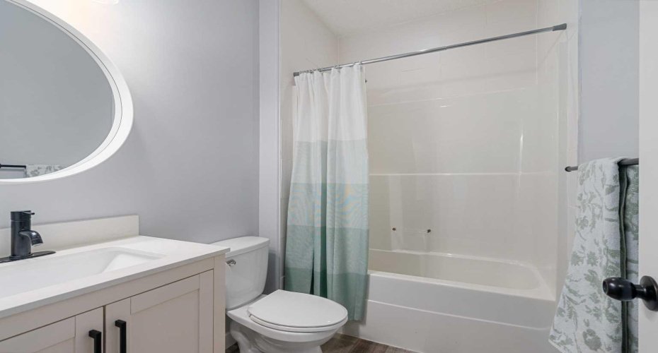 438 Luxstone Green, Airdrie, Alberta T4B 0A5, 5 Bedroom Bedrooms, 0 ,4 BathroomBathrooms,Residential,For Sale,Luxstone,0,A2323771