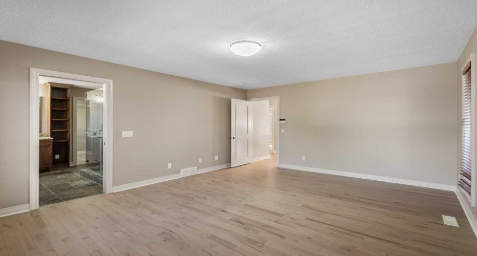 75 Discovery Ridge Mount, Calgary, Alberta T3H 5G2, 4 Bedroom Bedrooms, 0 ,4 BathroomBathrooms,Residential,For Sale,Discovery Ridge,0,A2323787