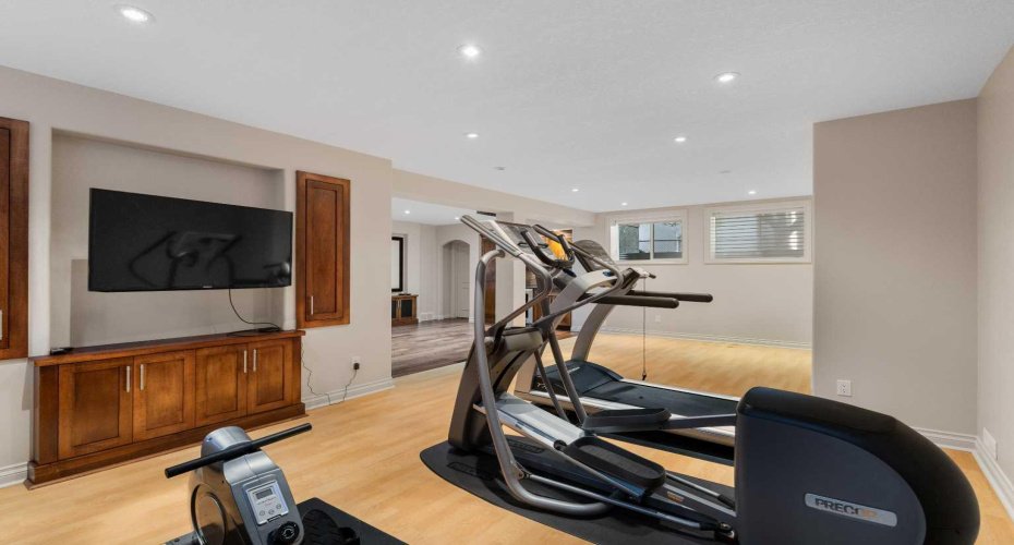 75 Discovery Ridge Mount, Calgary, Alberta T3H 5G2, 4 Bedroom Bedrooms, 0 ,4 BathroomBathrooms,Residential,For Sale,Discovery Ridge,0,A2323787