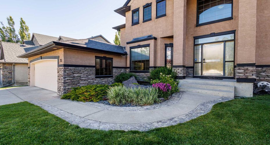 75 Discovery Ridge Mount, Calgary, Alberta T3H 5G2, 4 Bedroom Bedrooms, 0 ,4 BathroomBathrooms,Residential,For Sale,Discovery Ridge,0,A2323787