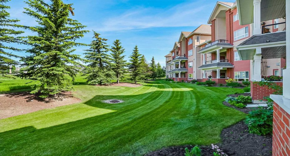 60 Sierra Morena Landing, Calgary, Alberta T3H 5H1, 2 Bedroom Bedrooms, 0 ,2 BathroomBathrooms,Residential,For Sale,Sierra Morena,0,A2325013