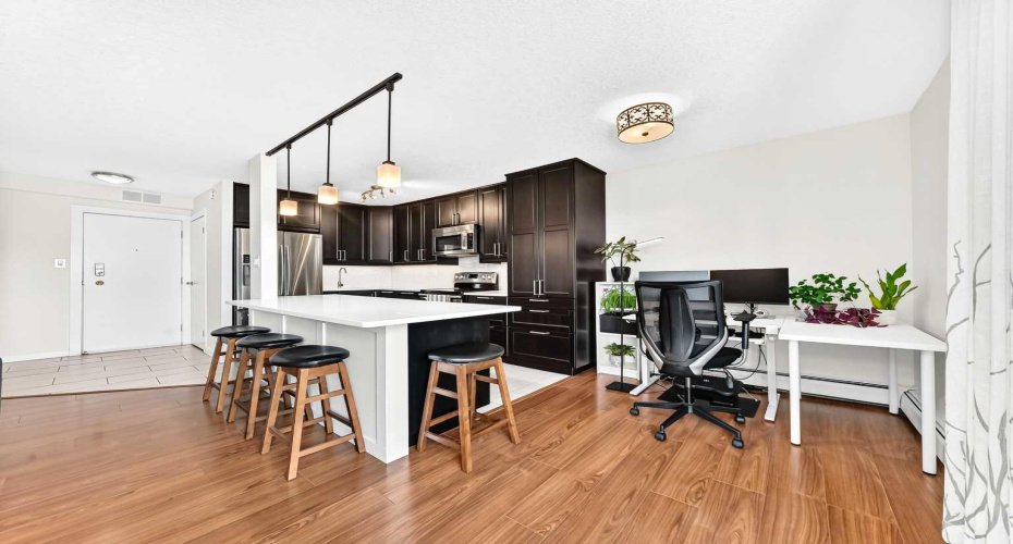 Open Concept Kitchen & Dining