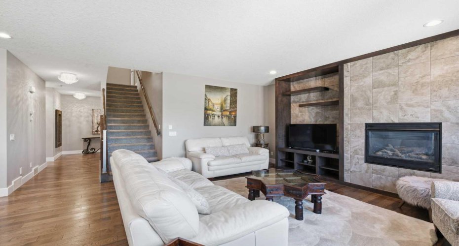11 MARQUIS Crescent, Calgary, Alberta T3M 1X9, 5 Bedroom Bedrooms, 0 ,4 BathroomBathrooms,Residential,For Sale,MARQUIS,0,A2325161