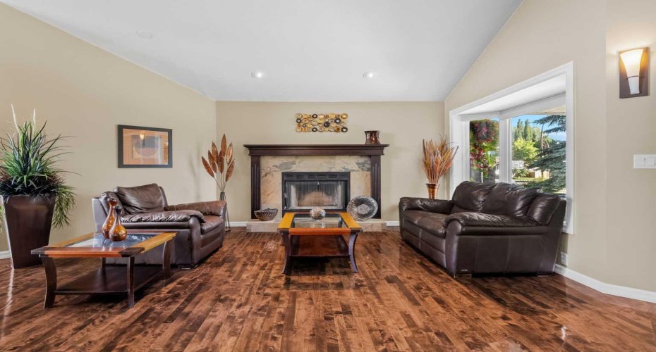 Front Sitting Room