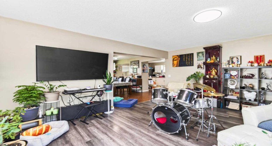 39310 Range Road 250, Rural Lacombe County, Alberta T0C 0Y0, 4 Bedroom Bedrooms, 0 ,3 BathroomBathrooms,Residential,For Sale,Range Road 250,0,A2325461