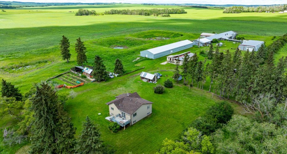 39310 Range Road 250, Rural Lacombe County, Alberta T0C 0Y0, 4 Bedroom Bedrooms, 0 ,3 BathroomBathrooms,Residential,For Sale,Range Road 250,0,A2325461