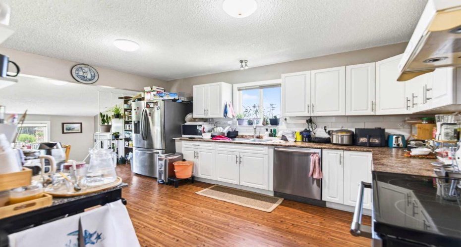 39310 Range Road 250, Rural Lacombe County, Alberta T0C 0Y0, 4 Bedroom Bedrooms, 0 ,3 BathroomBathrooms,Residential,For Sale,Range Road 250,0,A2325461