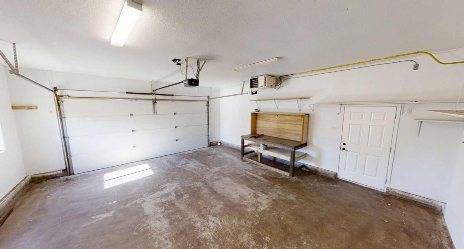 7613 114 Street, Grande Prairie, Alberta T8W0G3, 5 Bedroom Bedrooms, 0 ,3 BathroomBathrooms,Residential,For Sale,114,0,A2325489