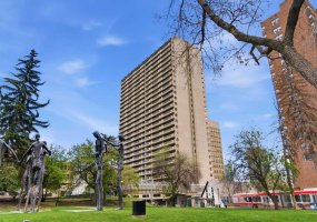221 6 Avenue, Calgary, Alberta T2G 4Z9, 1 Bedroom Bedrooms, 0 ,1 BathroomBathrooms,Residential,For Sale,6,0,A2325507