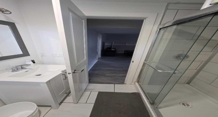 Basement 3 Piece Bathroom
