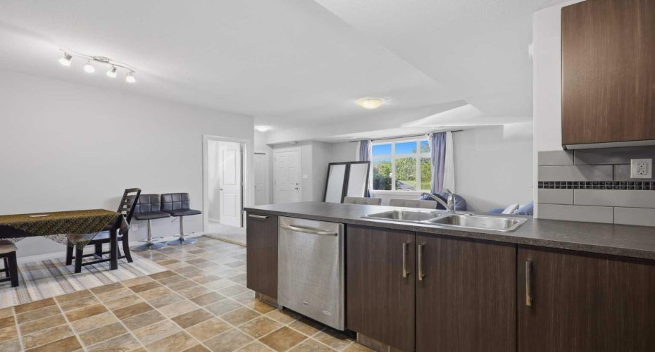 639 Oak Street, Springbrook, Alberta T4S 0E5, 2 Bedroom Bedrooms, 0 ,2 BathroomBathrooms,Residential,For Sale,Oak,0,A2325605