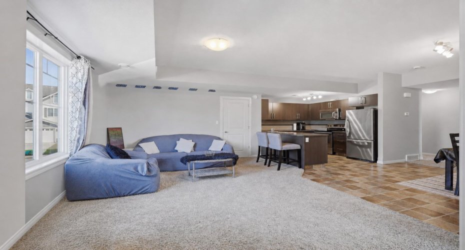 639 Oak Street, Springbrook, Alberta T4S 0E5, 2 Bedroom Bedrooms, 0 ,2 BathroomBathrooms,Residential,For Sale,Oak,0,A2325605