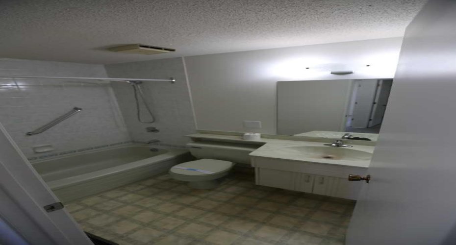 Upper Bath