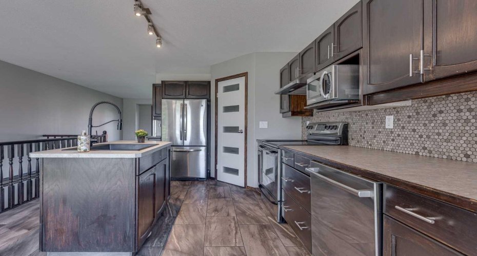 17 Stanford Boulevard, Blackfalds, Alberta T0M 0J0, 3 Bedroom Bedrooms, 0 ,3 BathroomBathrooms,Residential,For Sale,Stanford,0,A2326358
