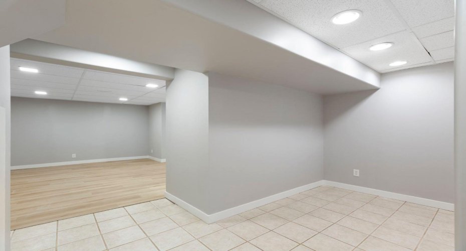 69 Winslow Crescent, Calgary, Alberta T3C 2R3, 5 Bedroom Bedrooms, 0 ,3 BathroomBathrooms,Residential,For Sale,Winslow,0,A2326413