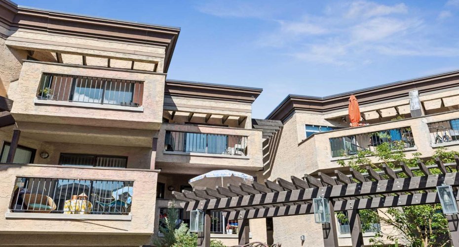 712 4 Street, Calgary, Alberta T2E 3S8, 1 Bedroom Bedrooms, 0 ,1 BathroomBathrooms,Residential,For Sale,4,0,A2326543