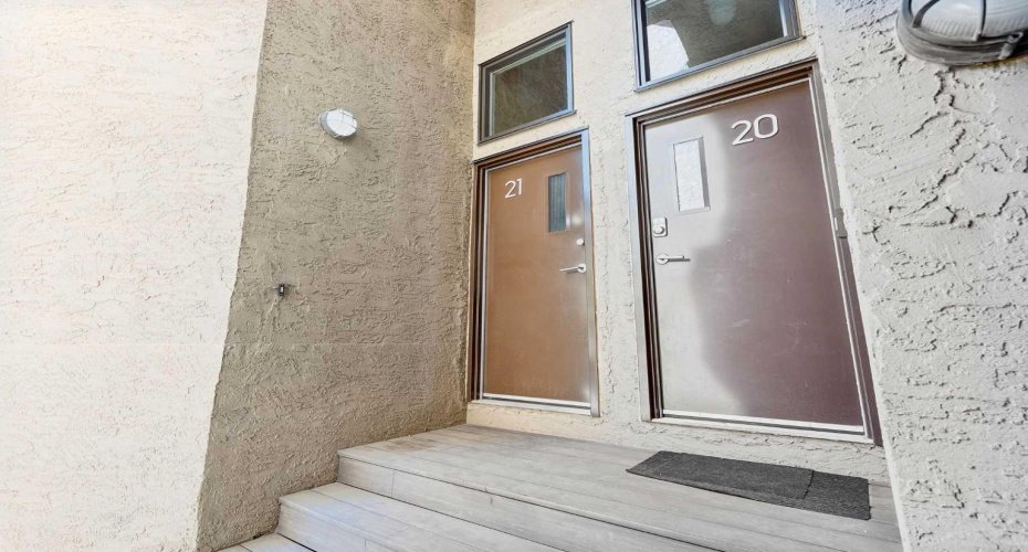 712 4 Street, Calgary, Alberta T2E 3S8, 1 Bedroom Bedrooms, 0 ,1 BathroomBathrooms,Residential,For Sale,4,0,A2326543