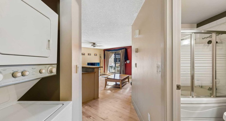 712 4 Street, Calgary, Alberta T2E 3S8, 1 Bedroom Bedrooms, 0 ,1 BathroomBathrooms,Residential,For Sale,4,0,A2326543