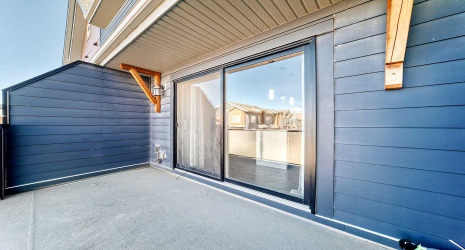 193 Livingston Common, Calgary, Alberta T3P 1K1, 2 Bedroom Bedrooms, 0 ,3 BathroomBathrooms,Residential,For Sale,Livingston,0,A2326647