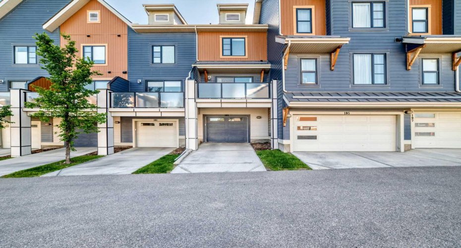 193 Livingston Common, Calgary, Alberta T3P 1K1, 2 Bedroom Bedrooms, 0 ,3 BathroomBathrooms,Residential,For Sale,Livingston,0,A2326647