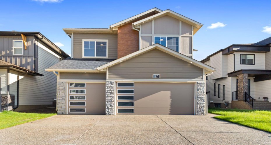 39 South Shore Road, Chestermere, Alberta T1X2Y4, 5 Bedrooms Bedrooms, ,4 BathroomsBathrooms,Residential,For Sale,South Shore,A2326730