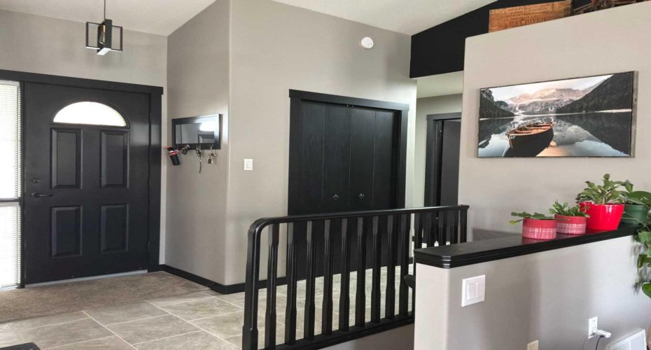 310B Edgewood Close, Camrose, Alberta T4V4P9, 3 Bedroom Bedrooms, 0 ,2 BathroomBathrooms,Residential,For Sale,Edgewood,0,A2326775