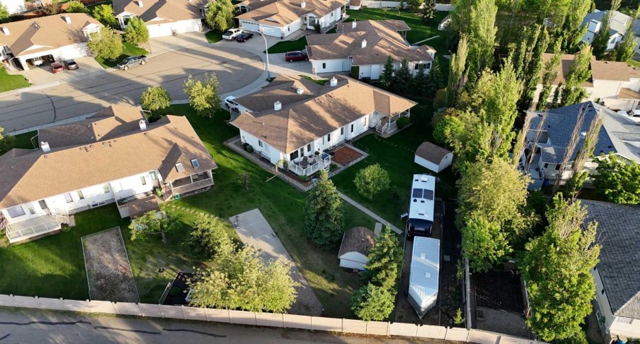 310B Edgewood Close, Camrose, Alberta T4V4P9, 3 Bedroom Bedrooms, 0 ,2 BathroomBathrooms,Residential,For Sale,Edgewood,0,A2326775