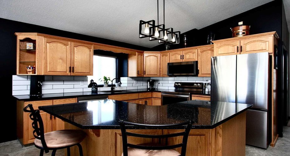 310B Edgewood Close, Camrose, Alberta T4V4P9, 3 Bedroom Bedrooms, 0 ,2 BathroomBathrooms,Residential,For Sale,Edgewood,0,A2326775