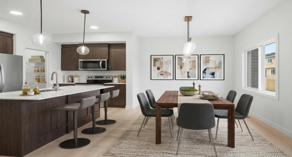 Virtually Staged-Dining Area