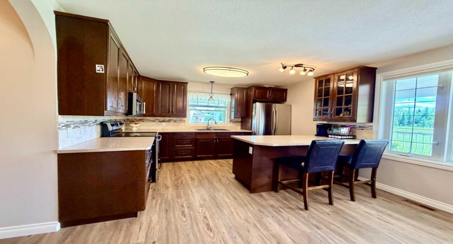 400043 Range Road 6-4, Rural Clearwater County, Alberta T4T 1B7, 4 Bedroom Bedrooms, 0 ,3 BathroomBathrooms,Agri-business,For Sale,Range Road 6-4,0,A2326830