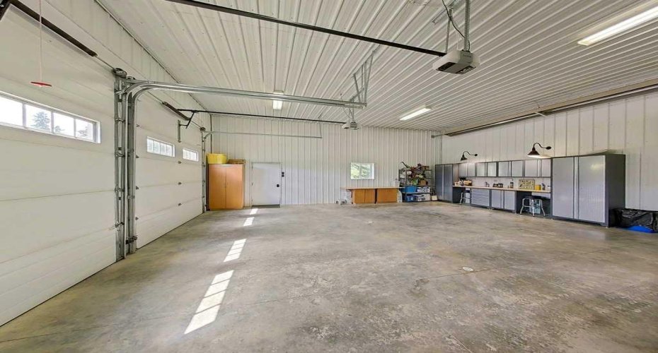 400043 Range Road 6-4, Rural Clearwater County, Alberta T4T 1B7, 4 Bedroom Bedrooms, 0 ,3 BathroomBathrooms,Agri-business,For Sale,Range Road 6-4,0,A2326830