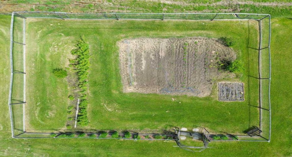 400043 Range Road 6-4, Rural Clearwater County, Alberta T4T 1B7, 4 Bedroom Bedrooms, 0 ,3 BathroomBathrooms,Agri-business,For Sale,Range Road 6-4,0,A2326830