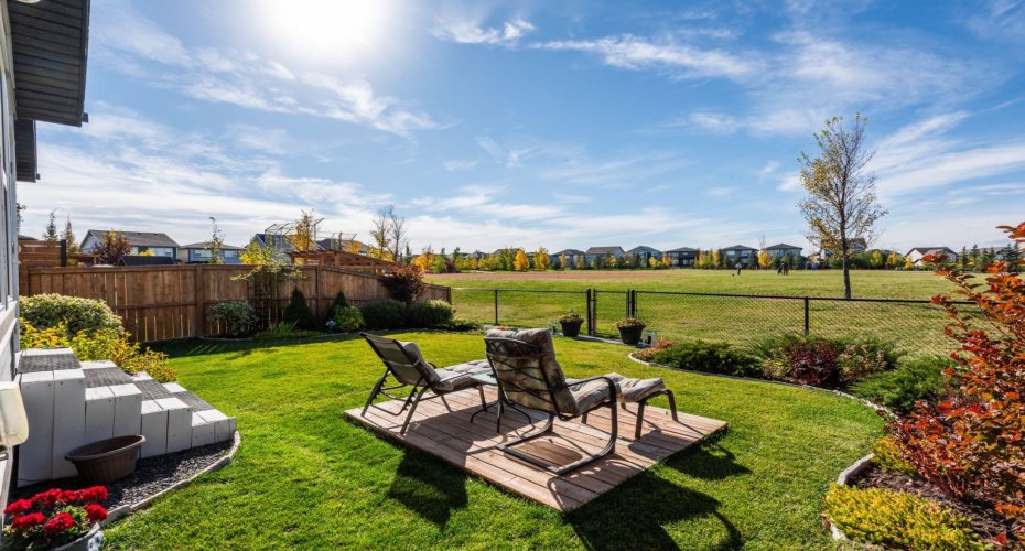 111 Legacy Glen Park, Calgary, Alberta T2X 3Y6, 2 Bedroom Bedrooms, 0 ,3 BathroomBathrooms,Residential,For Sale,Legacy Glen,0,A2326878