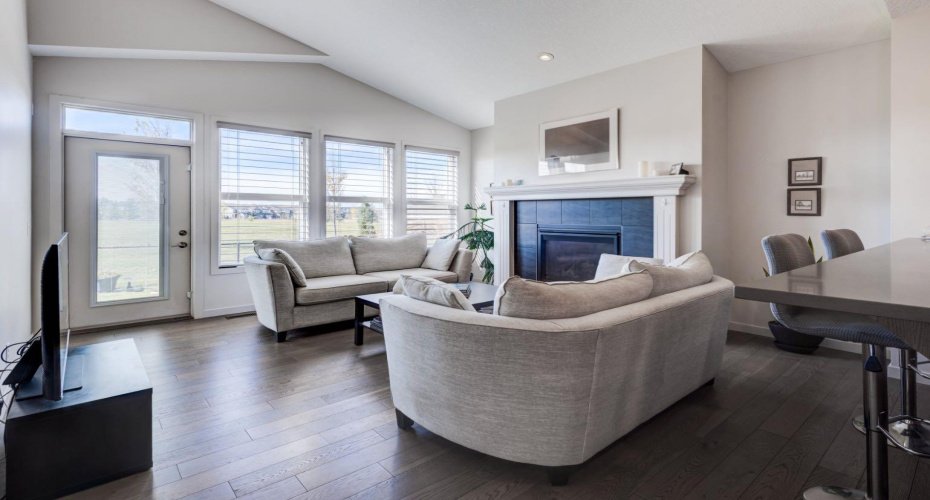 111 Legacy Glen Park, Calgary, Alberta T2X 3Y6, 2 Bedroom Bedrooms, 0 ,3 BathroomBathrooms,Residential,For Sale,Legacy Glen,0,A2326878