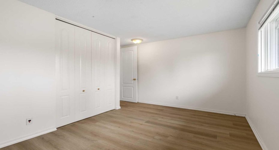 268 Madeira Place, Calgary, Alberta T2A5T1, 5 Bedroom Bedrooms, 0 ,2 BathroomBathrooms,Residential,For Sale,Madeira,0,A2326897